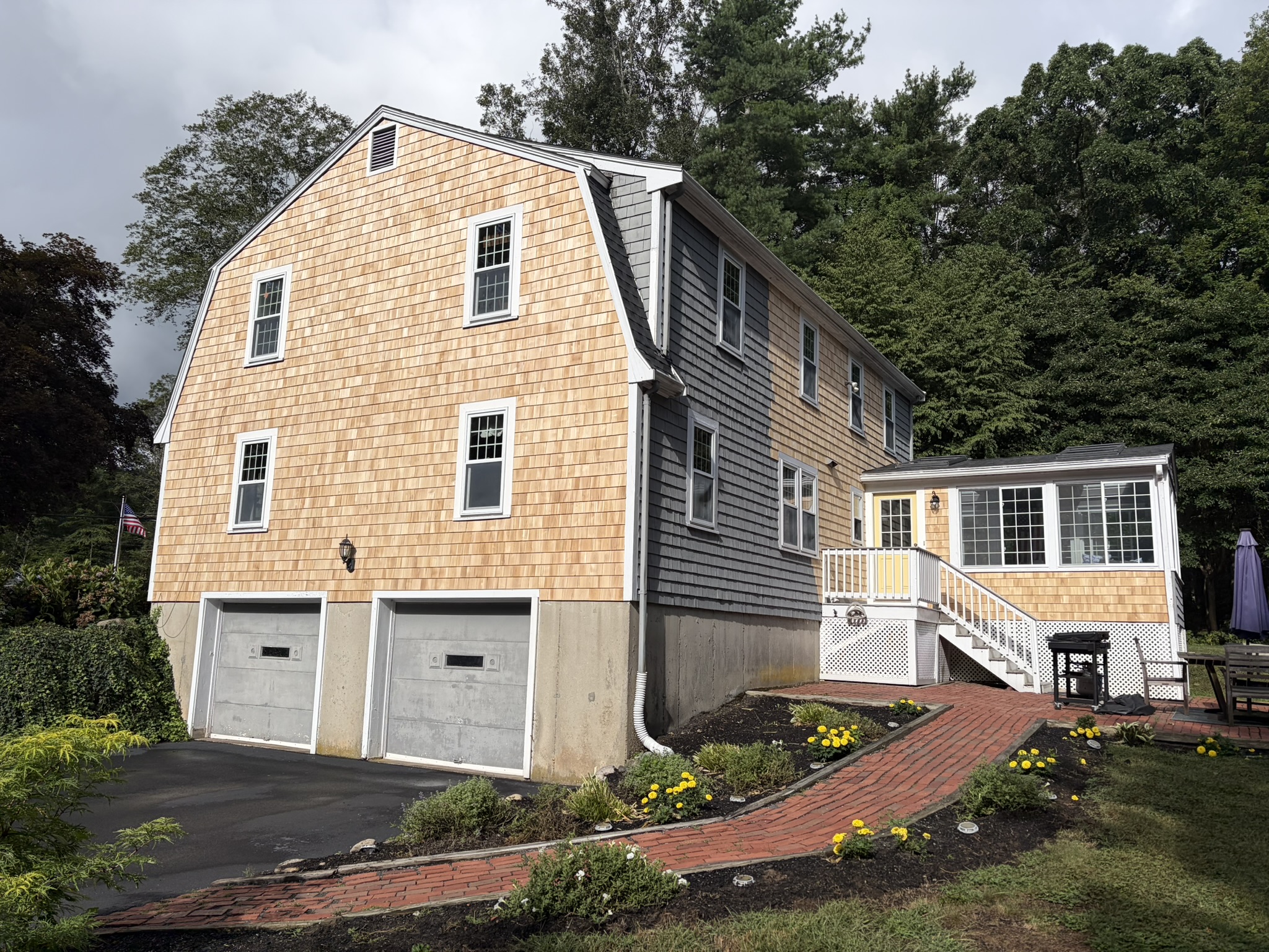 Home exterior and siding project by Red Sky Construction, Greater Boston MA