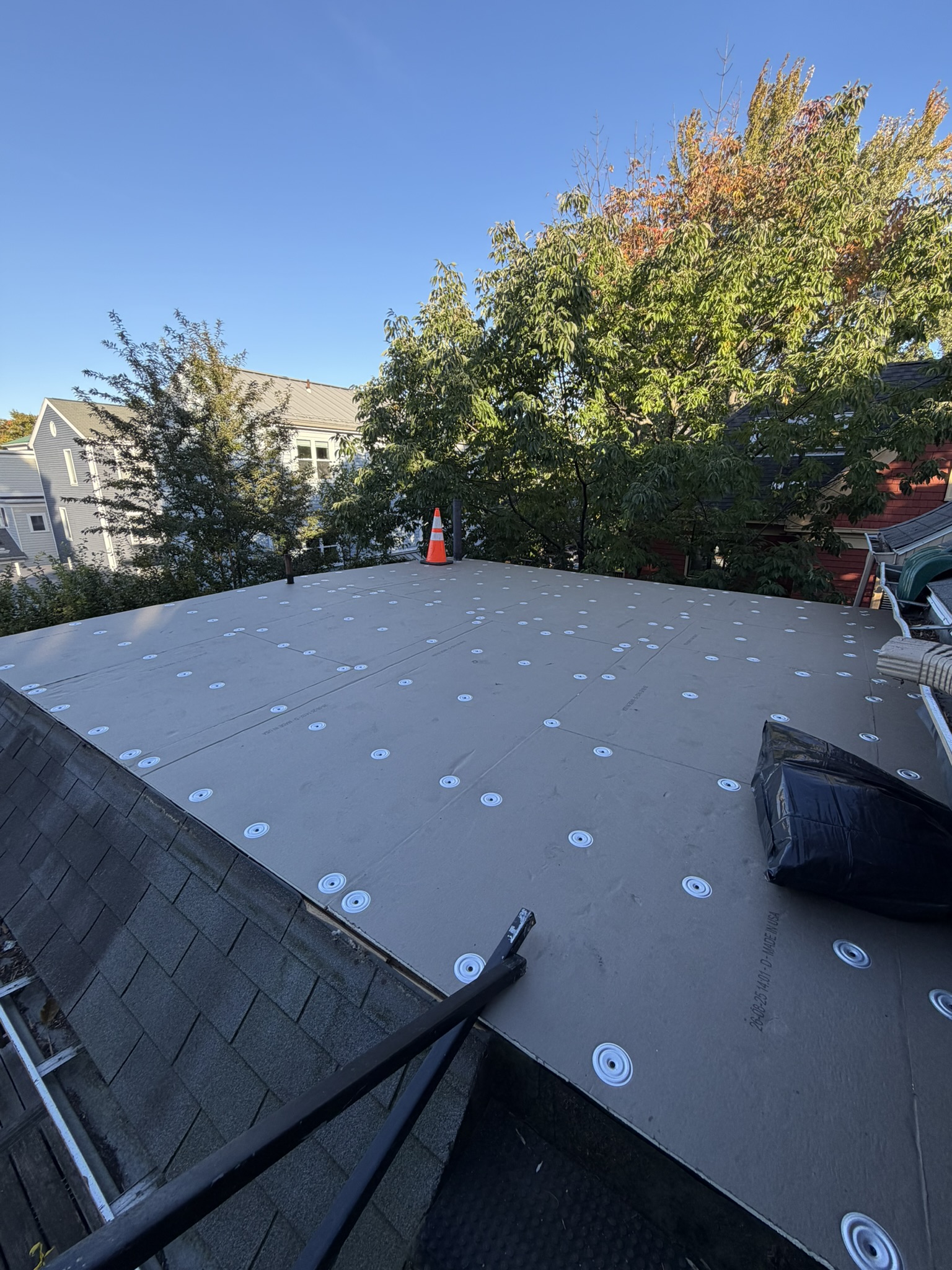 Flat roof project by Red Sky Construction, Greater Boston MA
